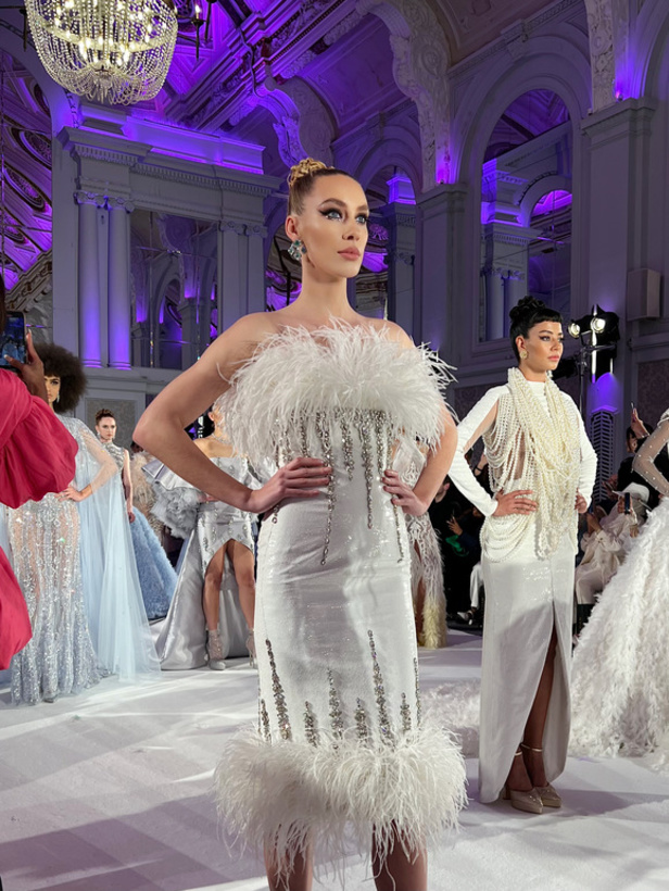 مجموعة الألبسة الراقية لدار Atelier Zuhra لخريف وشتاء 2023