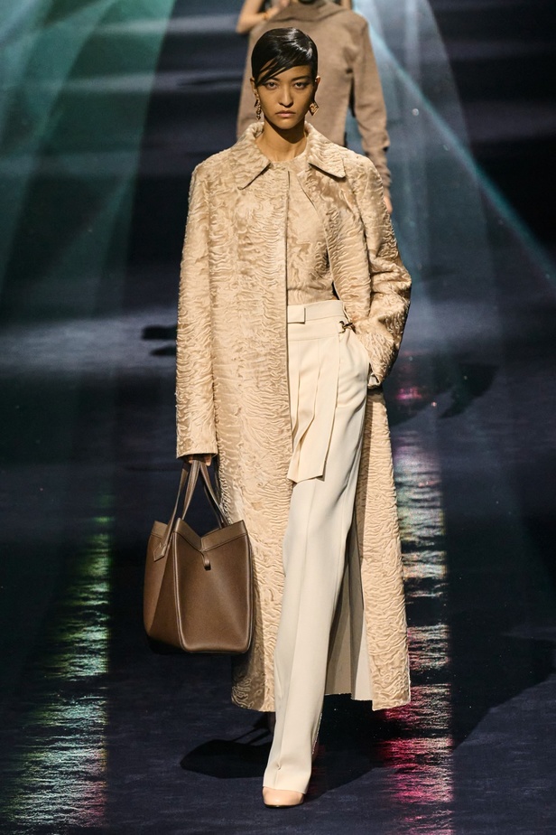 مجموعة Fendi لموسم خريف وشتاء 2023-2024
