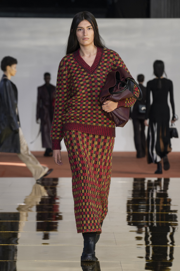 مجموعة Gabriela Hearst لخريف وشتاء 2024 