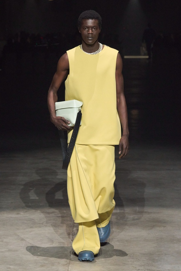 مجموعة Jil Sander عكست تصاميم أكثر جرأة مع الحفاظ على البساطة