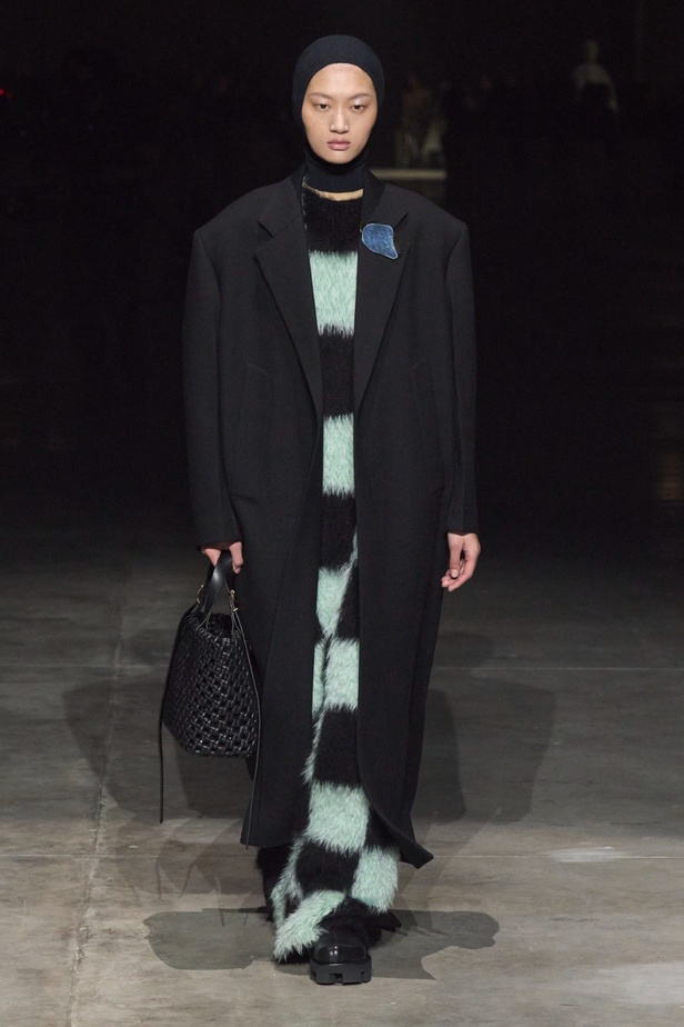 مجموعة Jil Sander عكست تصاميم أكثر جرأة مع الحفاظ على البساطة