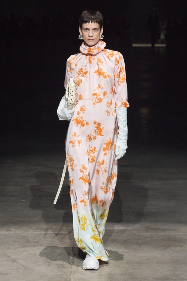 مجموعة Jil Sander عكست تصاميم أكثر جرأة مع الحفاظ على البساطة