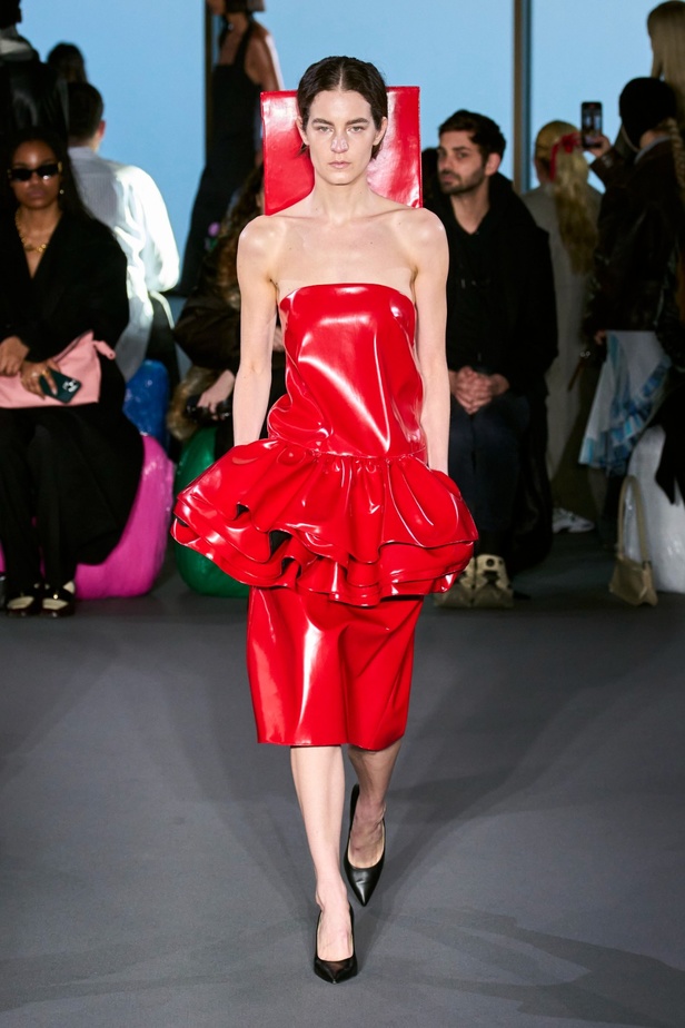 مجموعة Christopher Kane لخريف وشتاء 2023-2024