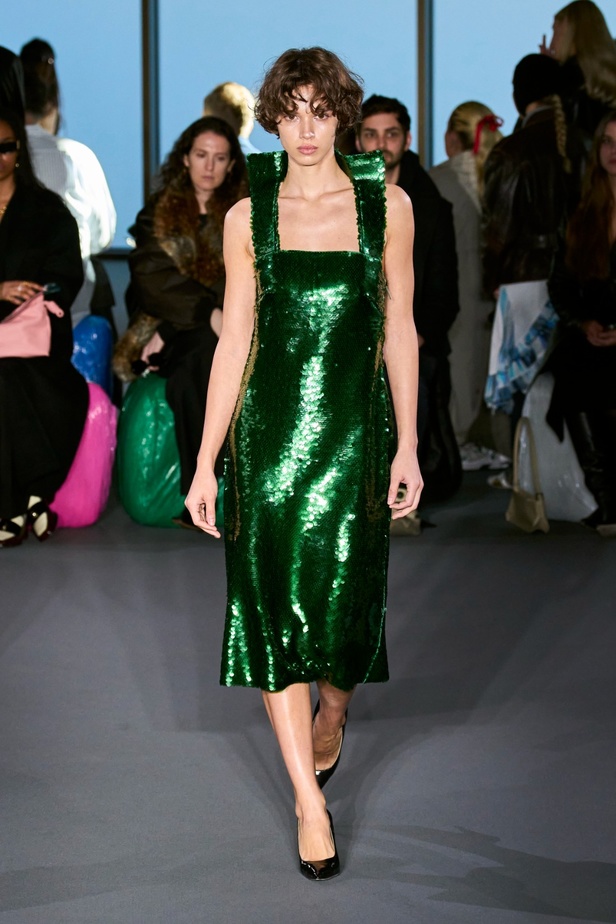 مجموعة Christopher Kane لخريف وشتاء 2023-2024