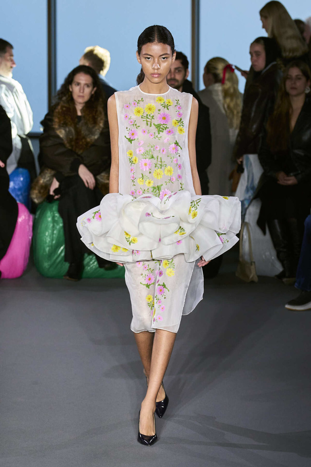 مجموعة Christopher Kane لخريف وشتاء 2024 في لندن