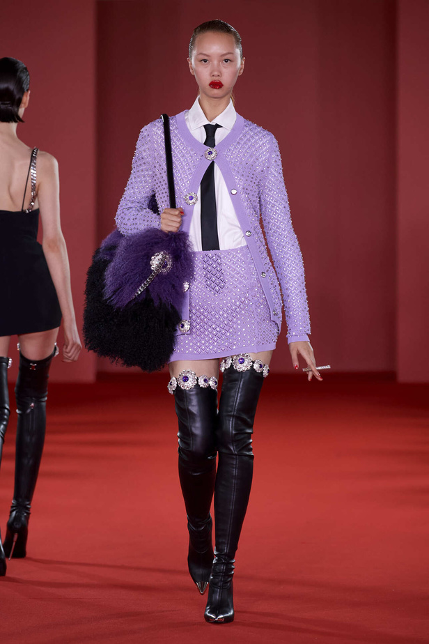 مجموعة David Koma لخريف وشتاء 2024 في لندن