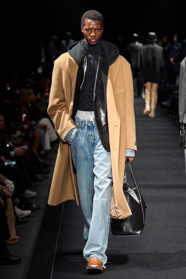 مجموعة MM6 Maison Margiela لخريف وشتاء 2023