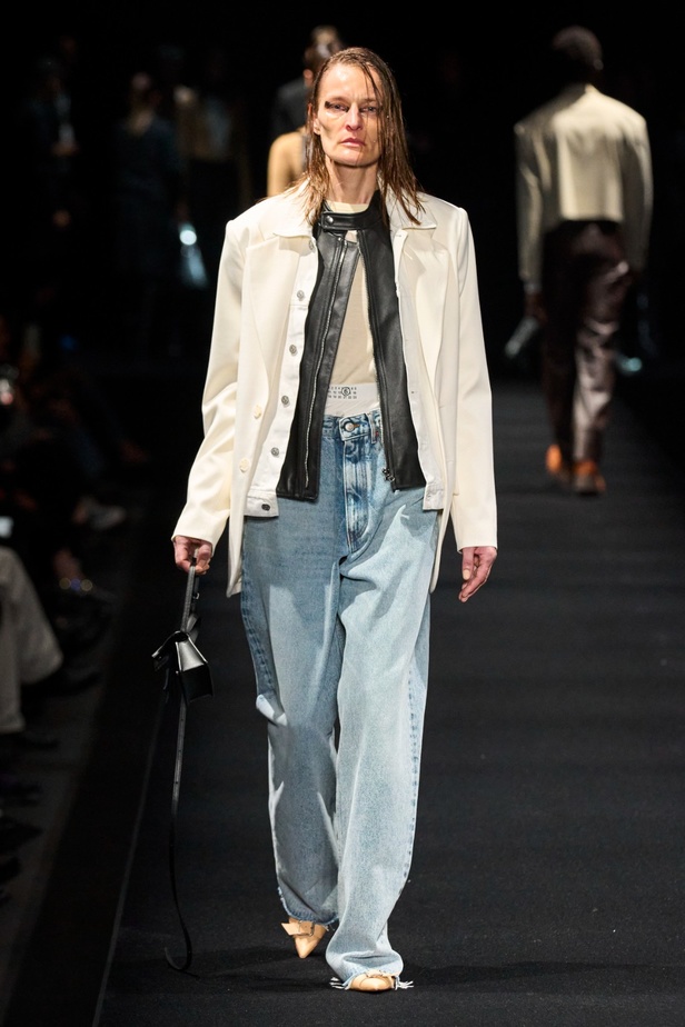 مجموعة MM6 Maison Margiela لخريف وشتاء 2023