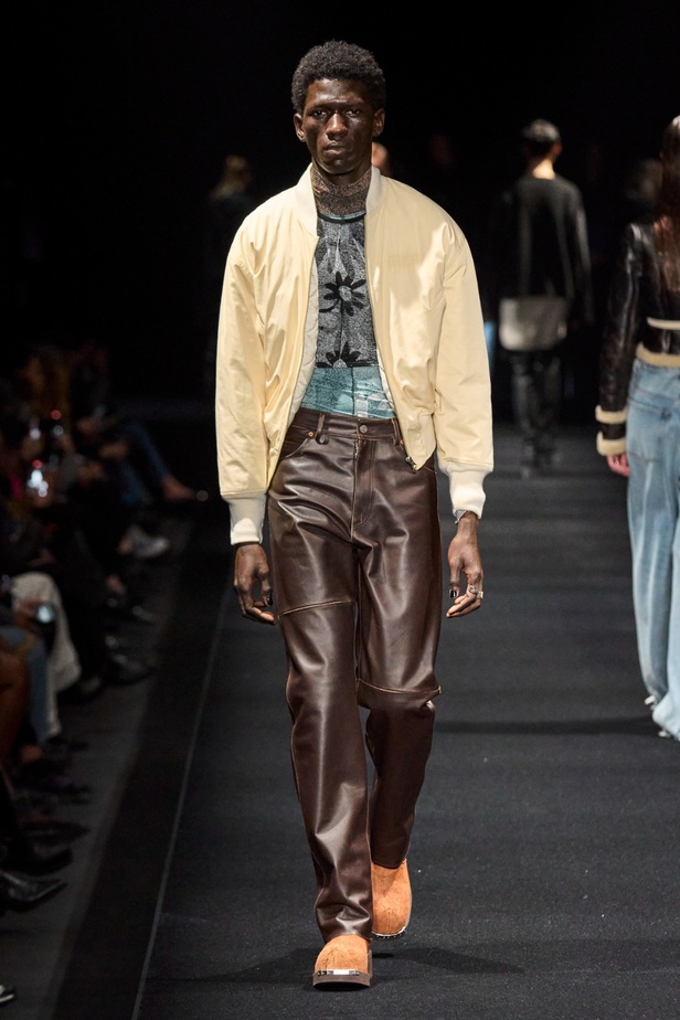 مجموعة MM6 Maison Margiela لخريف وشتاء 2023