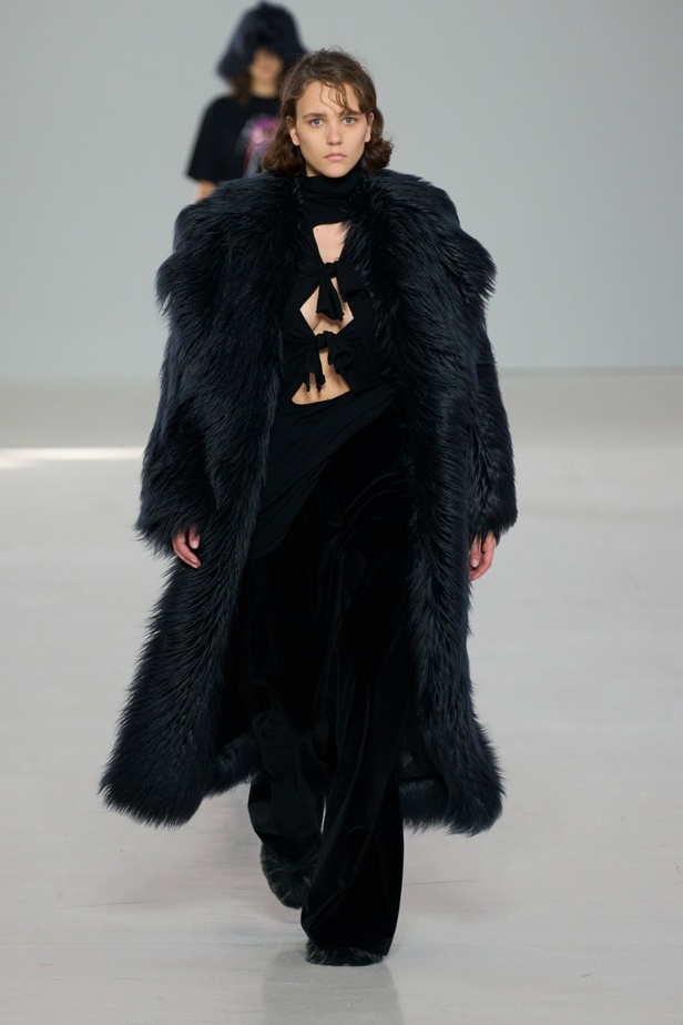 مجموعة MSGM لخريف وشتاء 2023-2024