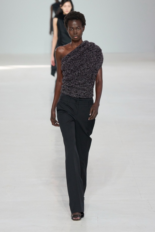 مجموعة MSGM لخريف وشتاء 2023-2024