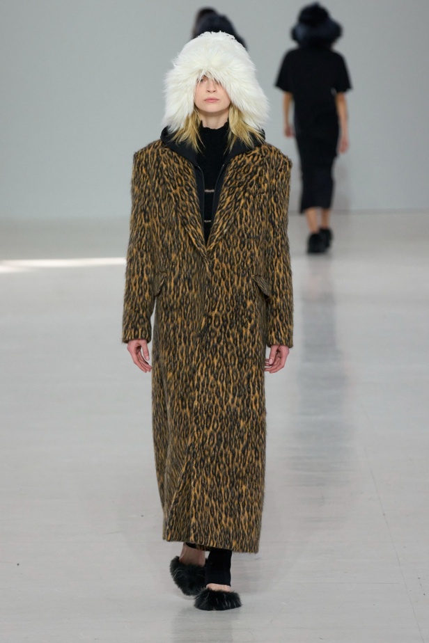 مجموعة MSGM لخريف وشتاء 2023-2024