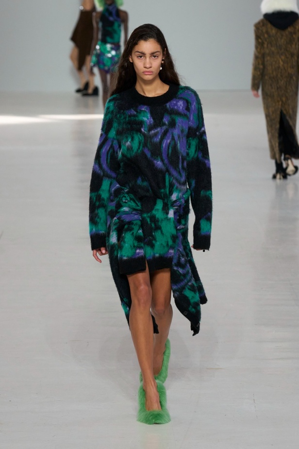 مجموعة MSGM لخريف وشتاء 2023-2024