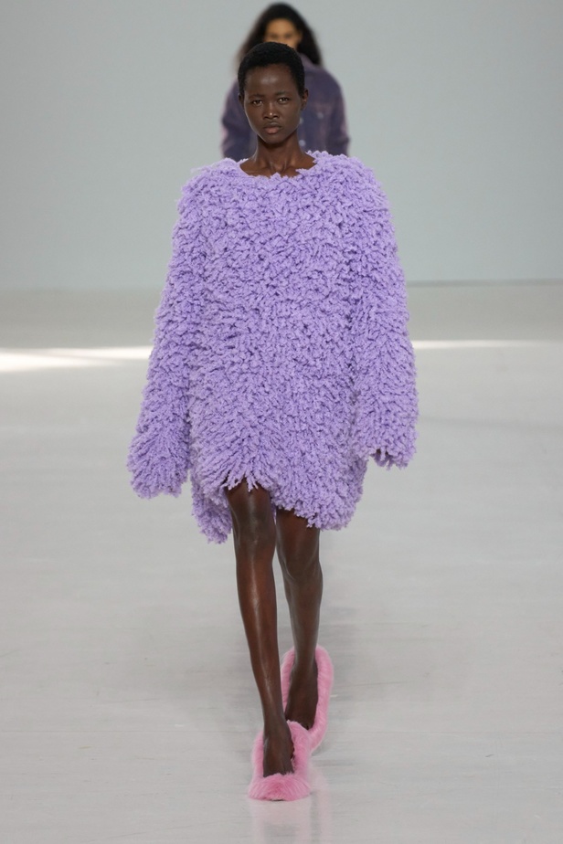 مجموعة MSGM لخريف وشتاء 2023-2024