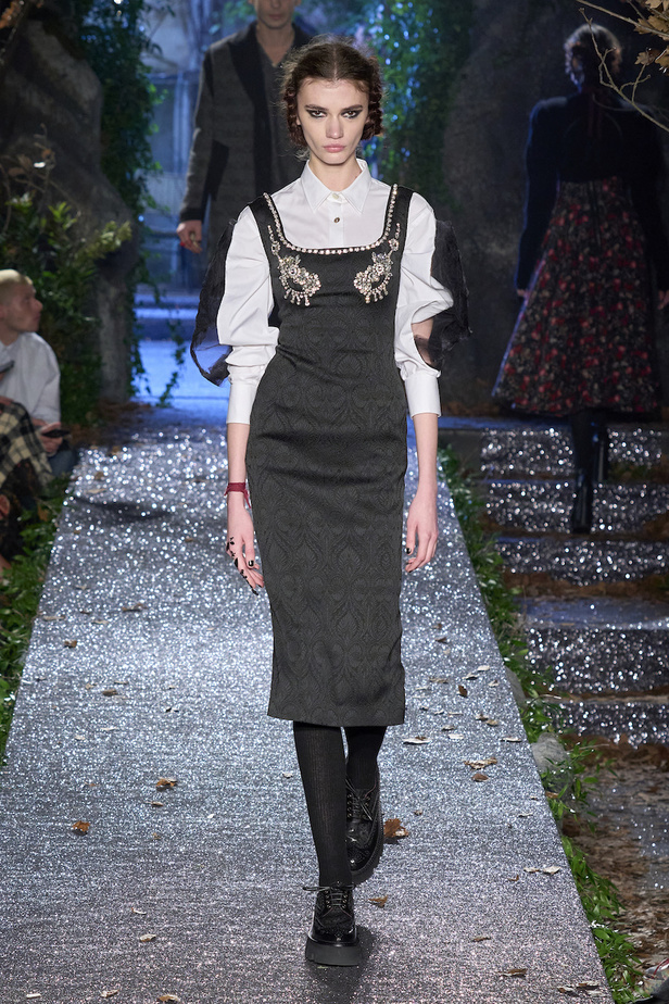 من مجموعة أنطونيو ماراس لموسم خريف وشتاء2023-2024