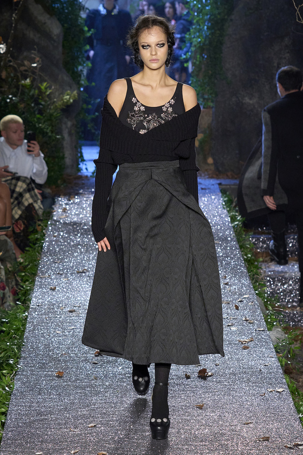 من مجموعة أنطونيو ماراس لموسم خريف وشتاء2023-2024