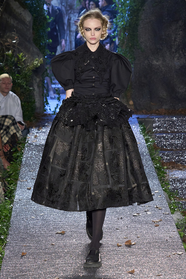 من مجموعة أنطونيو ماراس لموسم خريف وشتاء2023-2024