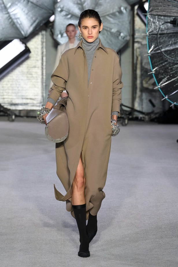 مجموعة براندون ماكسويل لخريف وشتاء 2023-2024