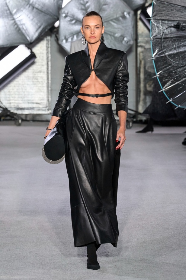 مجموعة براندون ماكسويل لخريف وشتاء 2023-2024