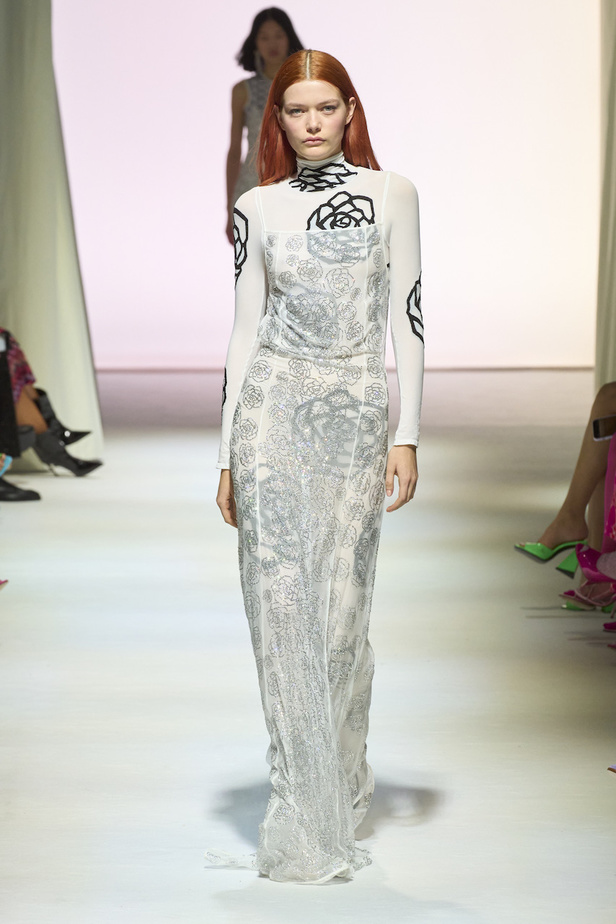 من مجموعة ميسوني لموسم خريف وشتاء 2023-2024