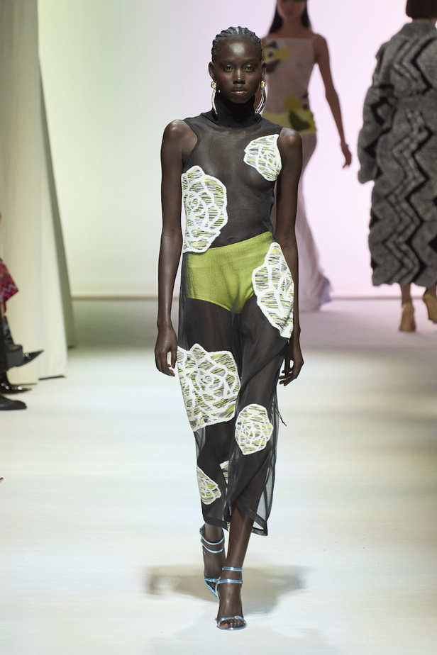 من مجموعة ميسوني لموسم خريف وشتاء 2023-2024