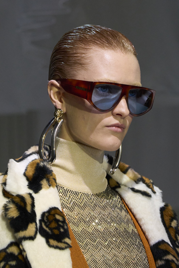 مجموعة ميسوني لخريف 2023 تمازج في الألوان والطبعات 