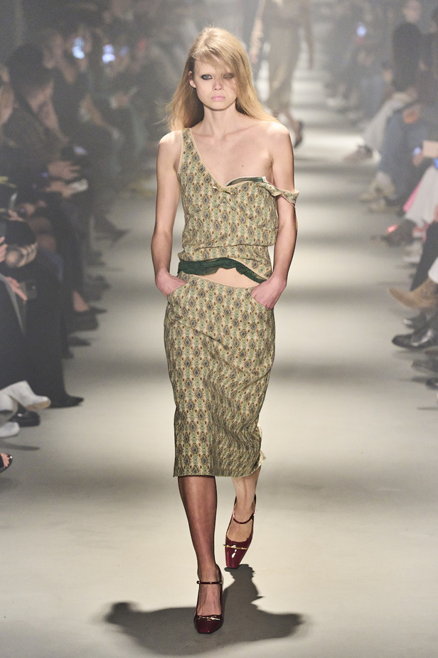 من مجموعة N21 لموسم خريف وشتاء 2023-2024