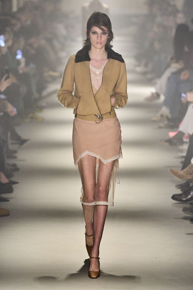 من مجموعة N21 لموسم خريف وشتاء 2023-2024