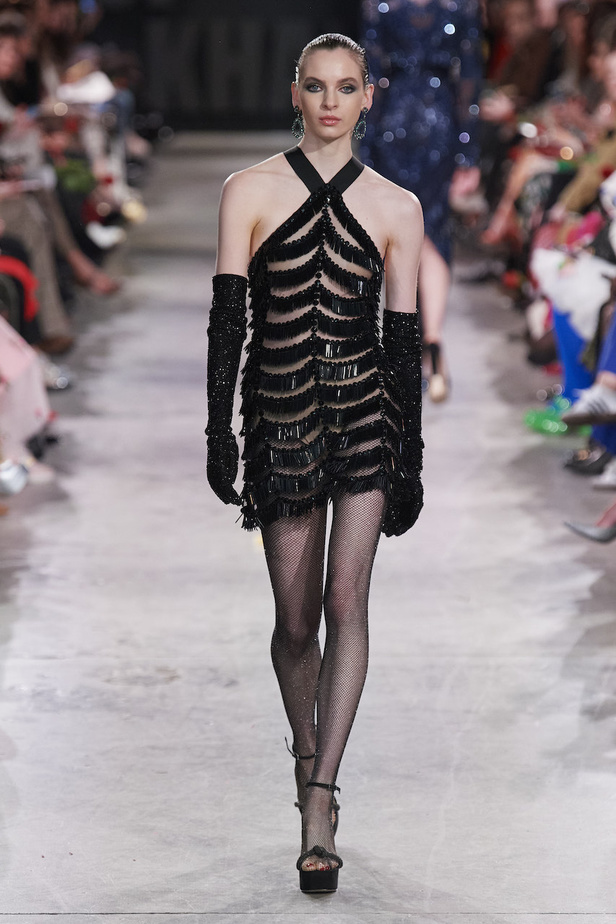 من مجموعة نعيم خان لموسم خريف وشتاء 2023-2024