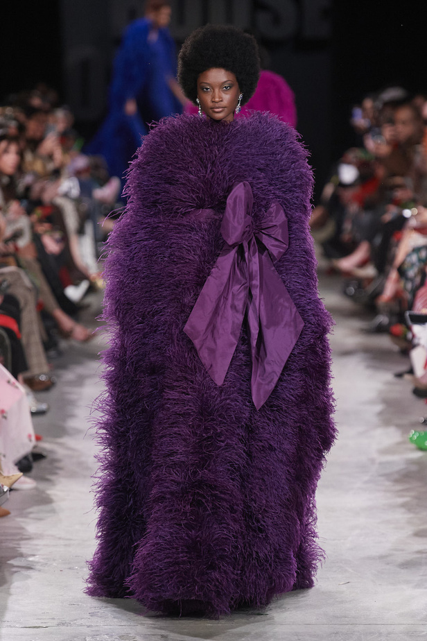 من مجموعة نعيم خان لموسم خريف وشتاء 2023-2024