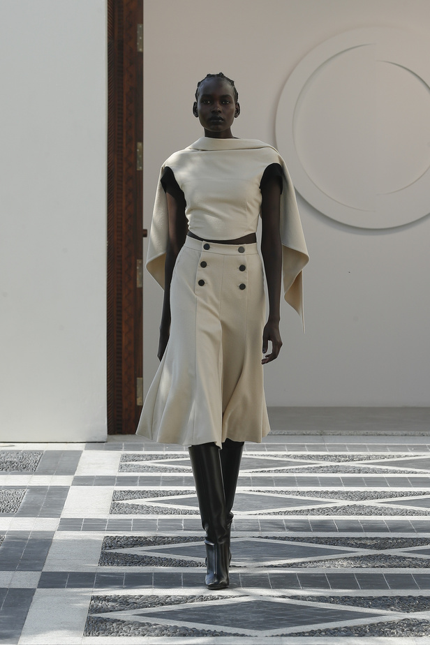 من مجموعة Noon By Noor لخريف وشتاء 2023 - 2024