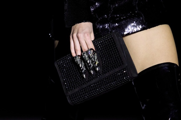 Philipp Plein يعود إلى ميلان بمجموعة خريف وشتاء 2023-2024 بعنوان Chrome Cowboy