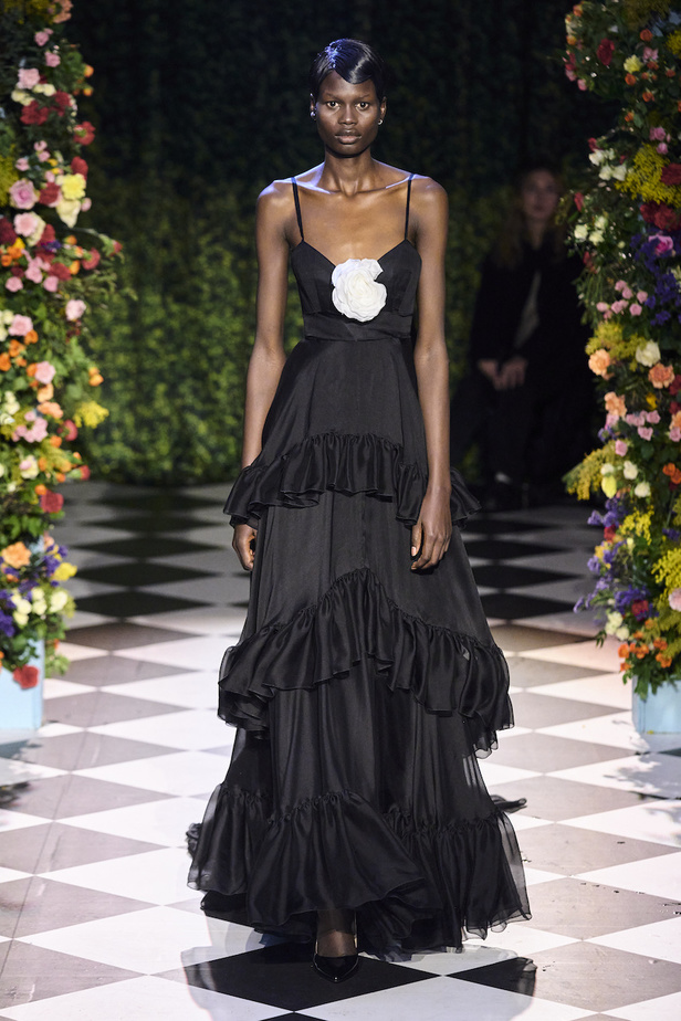 من مجموعة Richard Quinn لموسم خريف وشتاء 2023