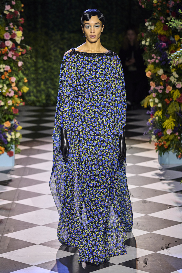 من مجموعة Richard Quinn لموسم خريف وشتاء 2023