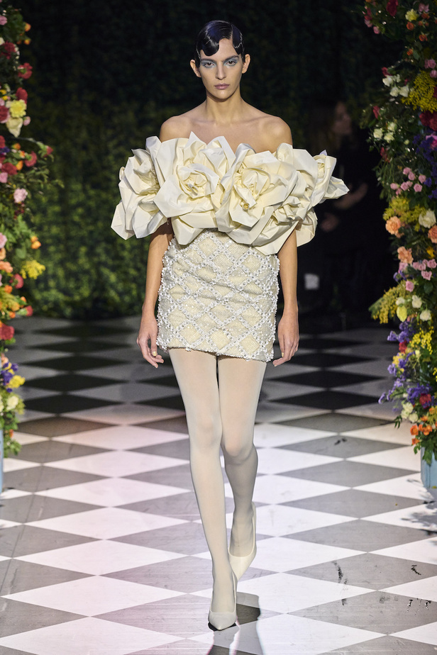 من مجموعة Richard Quinn لموسم خريف وشتاء 2023