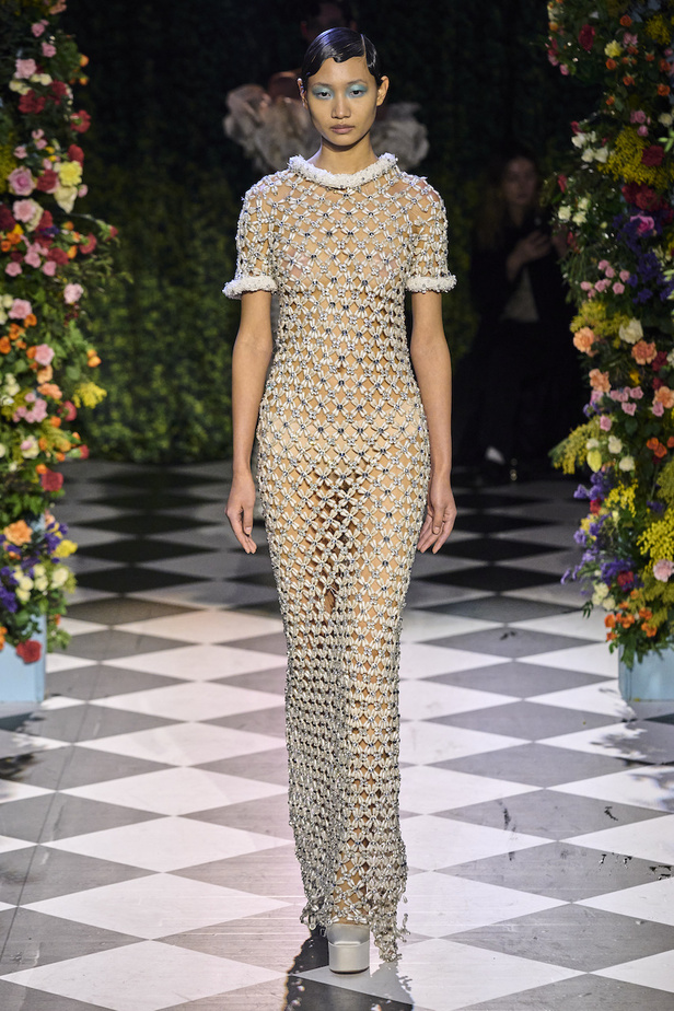 من مجموعة Richard Quinn لموسم خريف وشتاء 2023