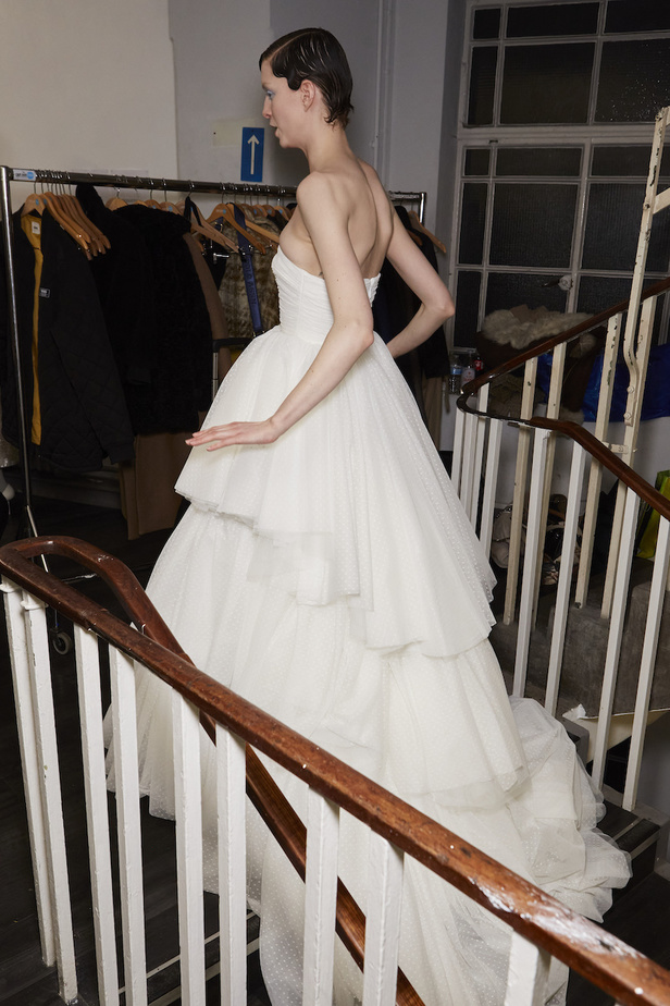 باقة من الورود قدمها لنا Richard Quinn لموسم خريف 2023