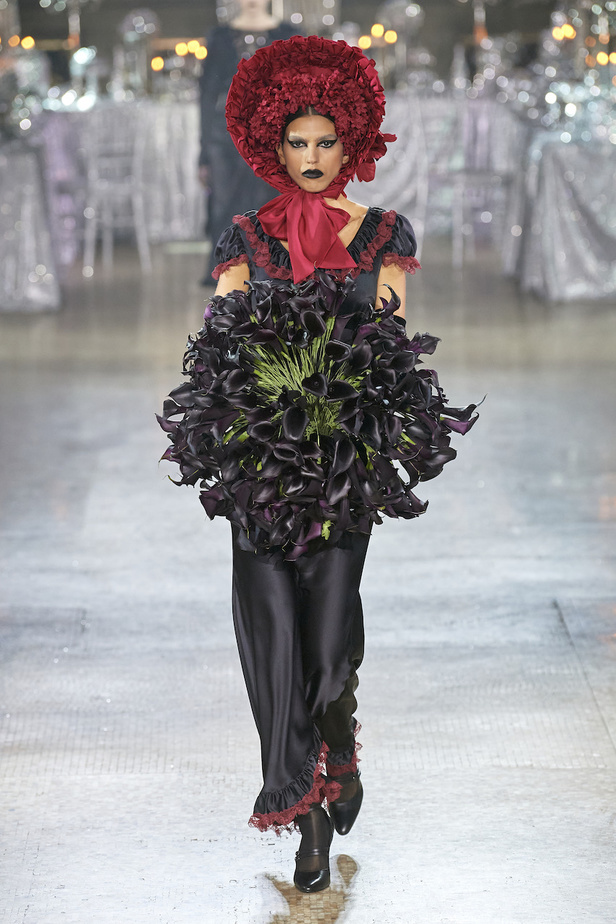 من مجموعة Rodarte لخريف وشتاء 2023-2024