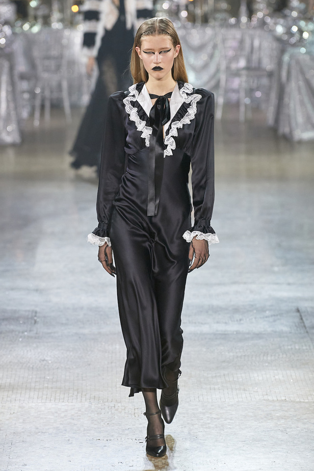 من مجموعة Rodarte لخريف وشتاء 2023-2024