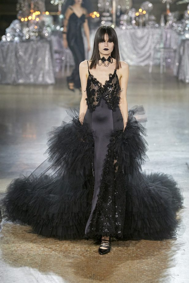 من مجموعة Rodarte لخريف وشتاء 2023-2024