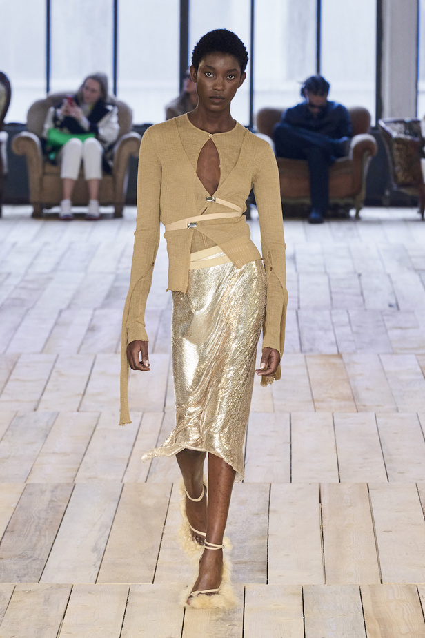 من مجموعة Sportmax لموسم خريف وشتاء 2023-2024