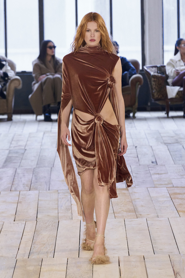 من مجموعة Sportmax لموسم خريف وشتاء 2023-2024