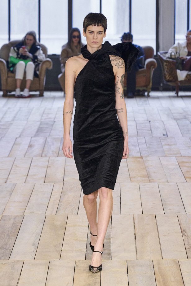 من مجموعة Sportmax لموسم خريف وشتاء 2023-2024