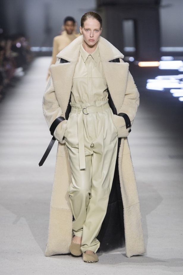 مجموعة Tod's أساسية وحديثة من قطع أيقونية قيّمة 