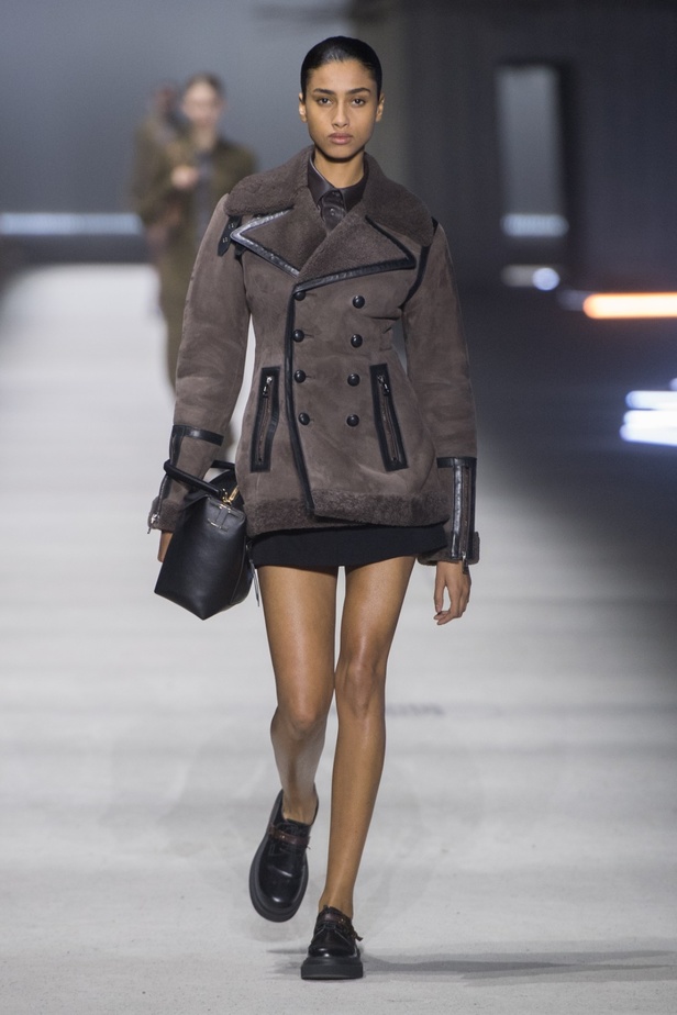 مجموعة Tod's أساسية وحديثة من قطع أيقونية قيّمة 