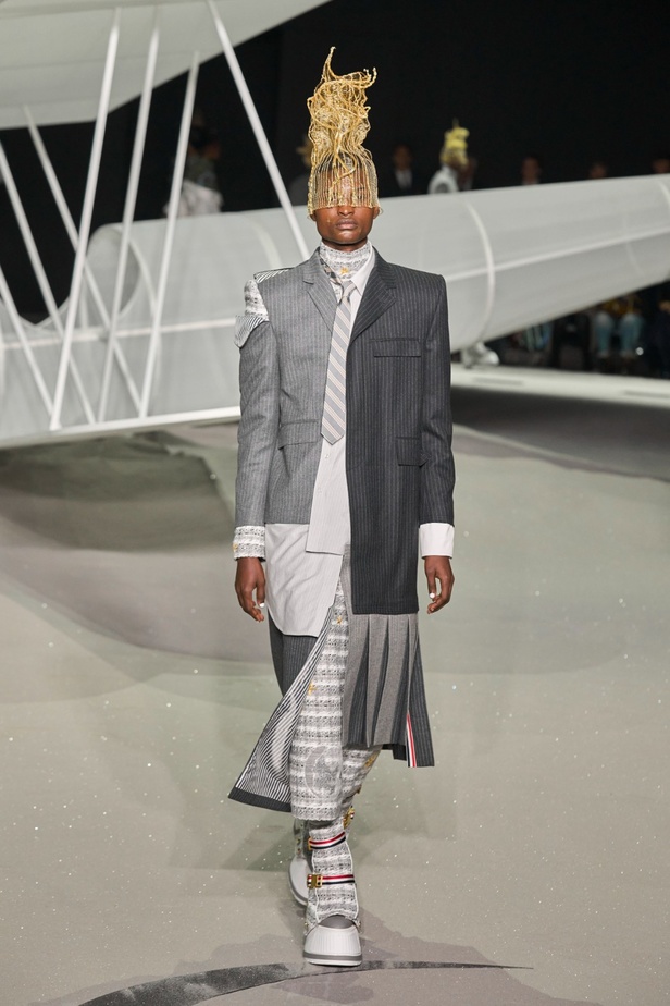 مجموعة Thom Browne تترجم رواية "الأمير الصغير" إلى عرض أزياء مبهر