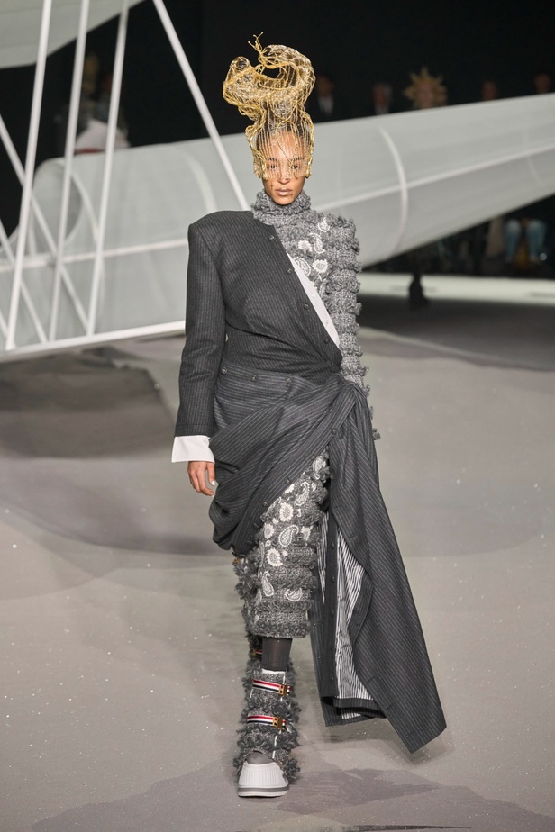 مجموعة Thom Browne تترجم رواية "الأمير الصغير" إلى عرض أزياء مبهر