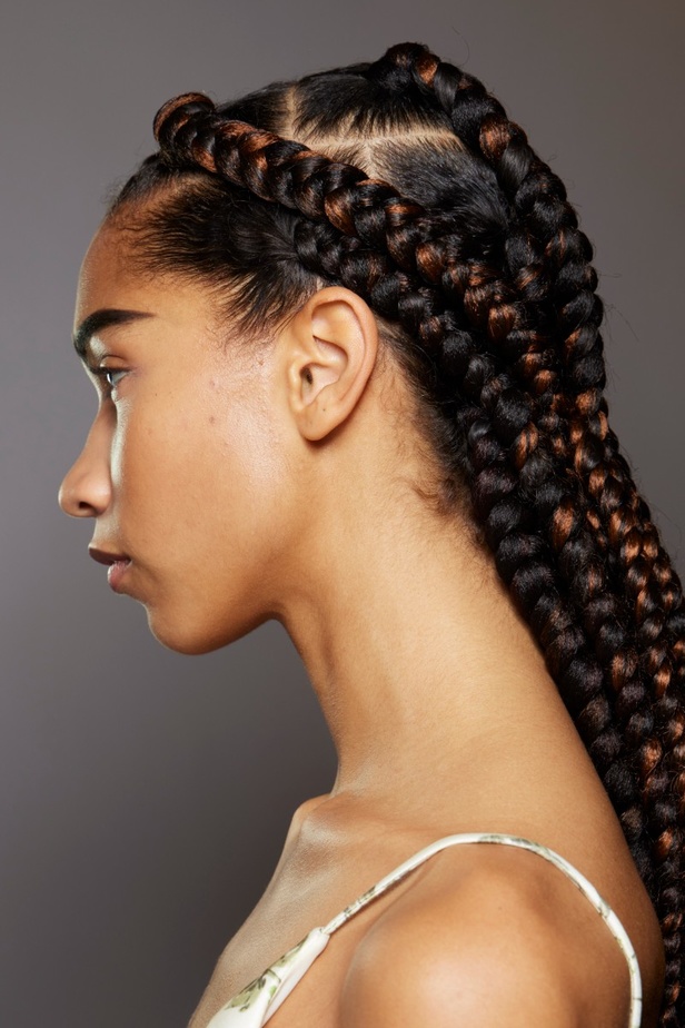 اطلالات جمالية من مجموعة Emilia Wickstead 