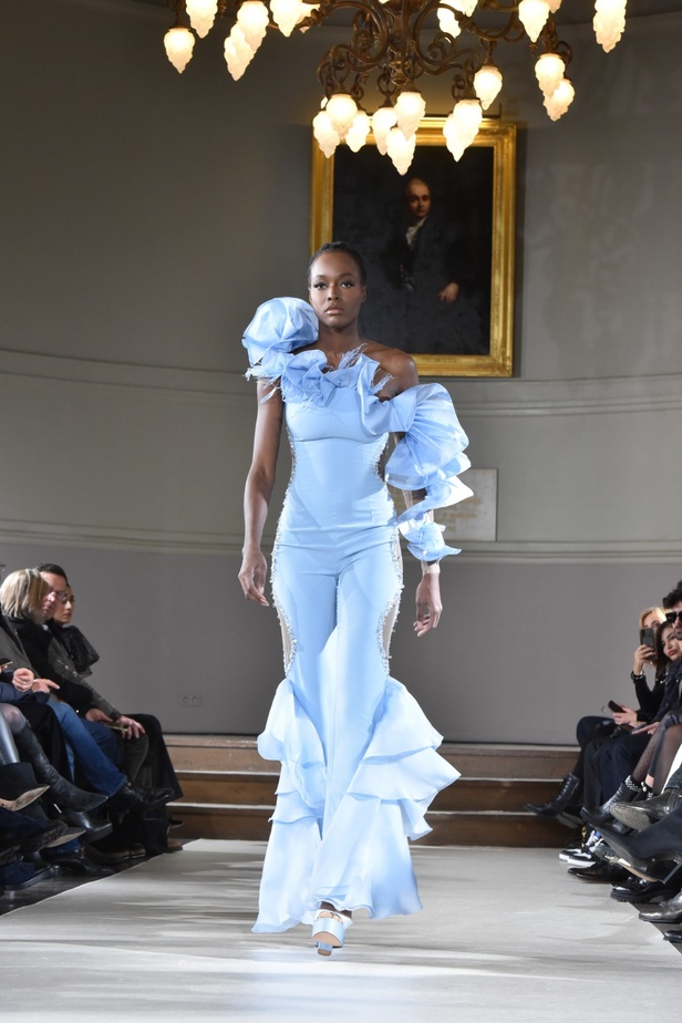 مجموعة المصممة هند زيدان في أسبوع الموضة الباريسي