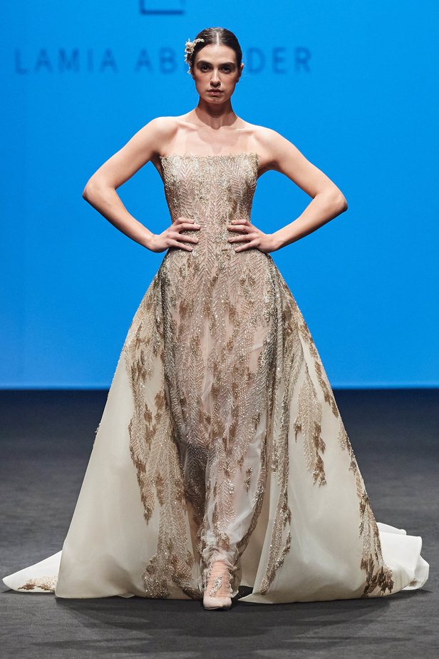 المصممة لميا أبي نادر للمرة الأولى في أسبوع دبي للموضة